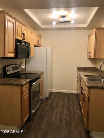 2121 W ROYAL PALM Road 1097, Phoenix, AZ 85021