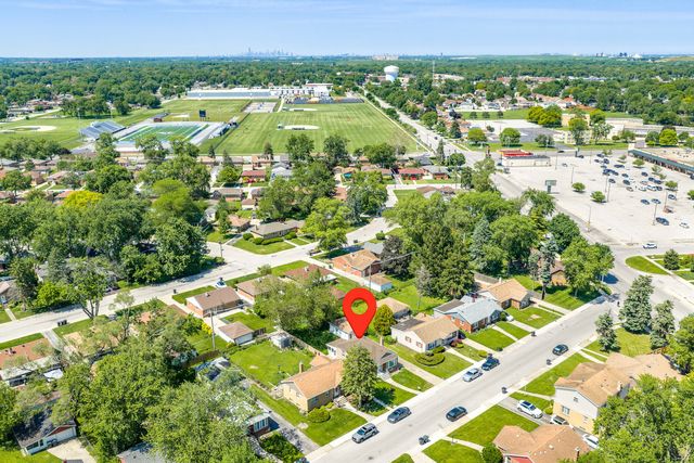 15524 Gouwens Lane, South Holland, IL 60473