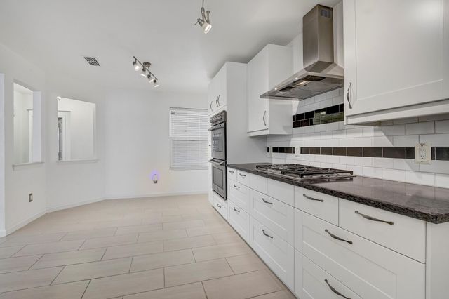 13135 Mill Stone DR, Austin, TX 78729