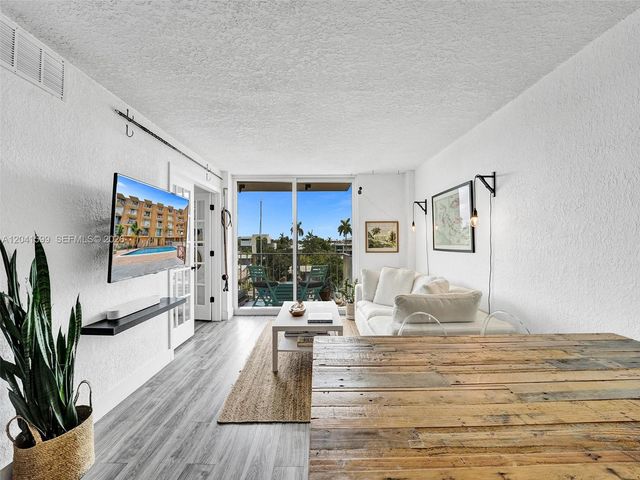 1777 SE 15th St 407, Fort Lauderdale, FL 33316