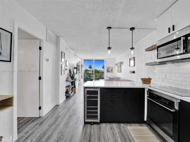 1777 SE 15th St 407, Fort Lauderdale, FL 33316