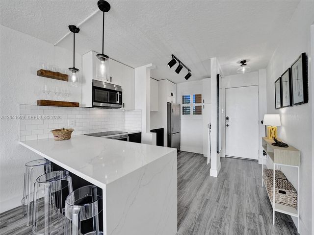 1777 SE 15th St 407, Fort Lauderdale, FL 33316