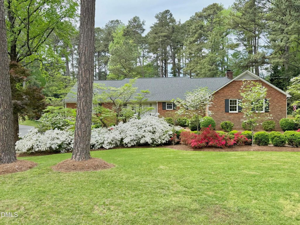1634 Crescent Drive, Henderson, NC 27536
