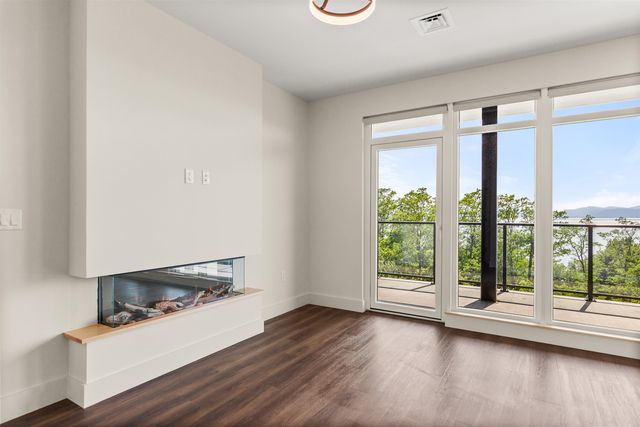 125 Cambrian Way Unit 607, Burlington, VT 05401