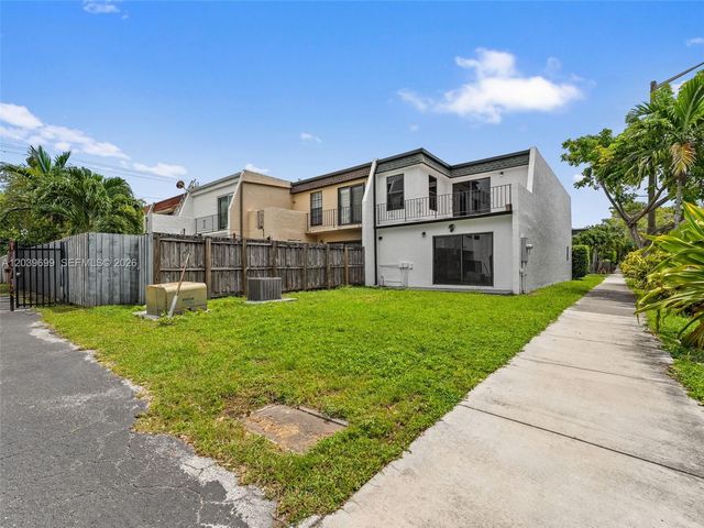13502 NE 24th Ct, North Miami, FL 33181