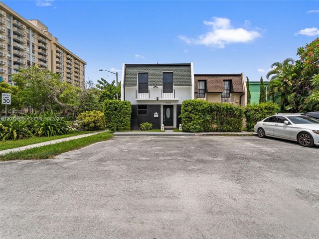 13502 NE 24th Ct, North Miami, FL 33181