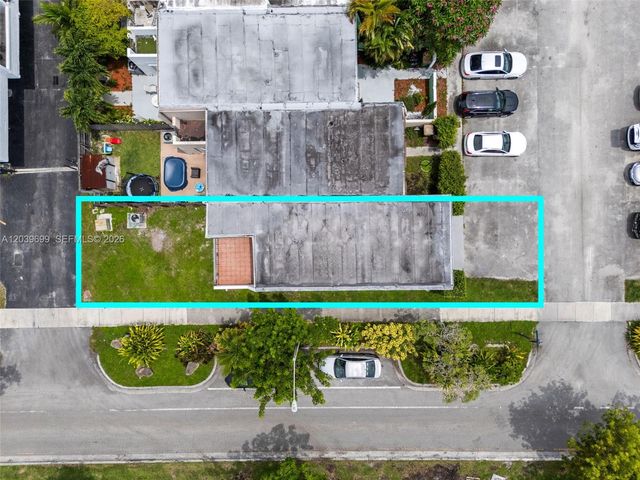 13502 NE 24th Ct, North Miami, FL 33181