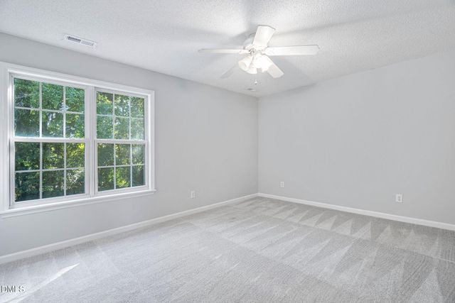 318 Glaston Court, Apex, NC 27502