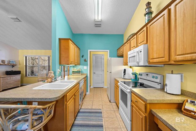 1848 Suavez Drive, Lillian, AL 36549