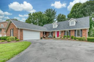 411 Elm Lane, Johnson City, TN 37604