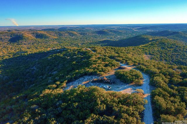 1659 Mesa Verde, Concan, TX 78838