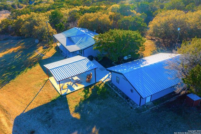 1659 Mesa Verde, Concan, TX 78838