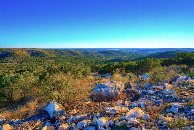 1659 Mesa Verde, Concan, TX 78838