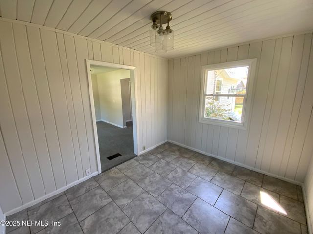 4530 HERCULES Avenue, Jacksonville, FL 32205