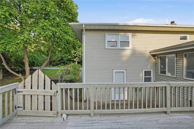 285 Angell Road, Lincoln, RI 02865