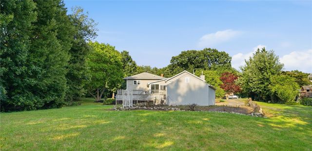 285 Angell Road, Lincoln, RI 02865