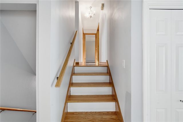 285 Angell Road, Lincoln, RI 02865