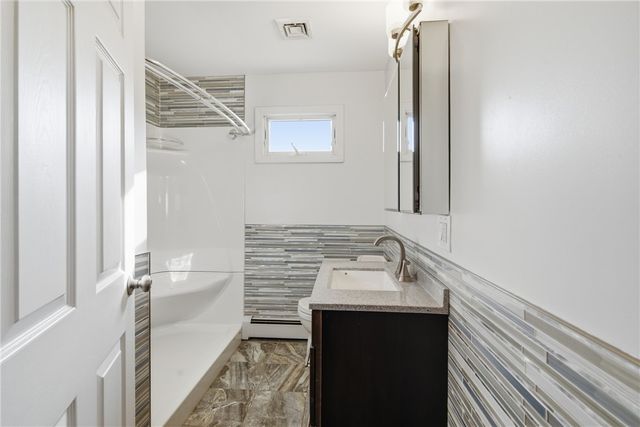 285 Angell Road, Lincoln, RI 02865