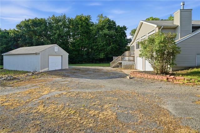 285 Angell Road, Lincoln, RI 02865