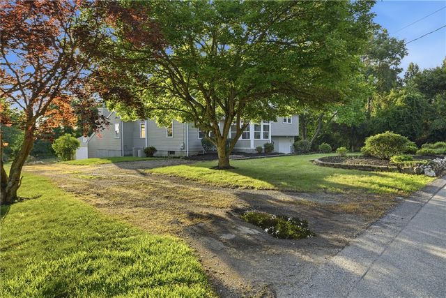 285 Angell Road, Lincoln, RI 02865