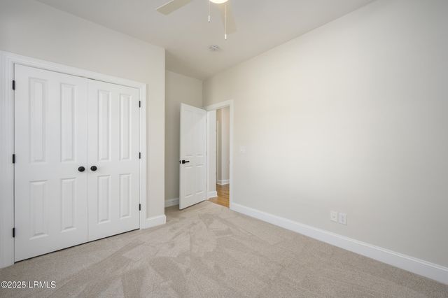 8 River Drive, Lady's Island, SC 29907