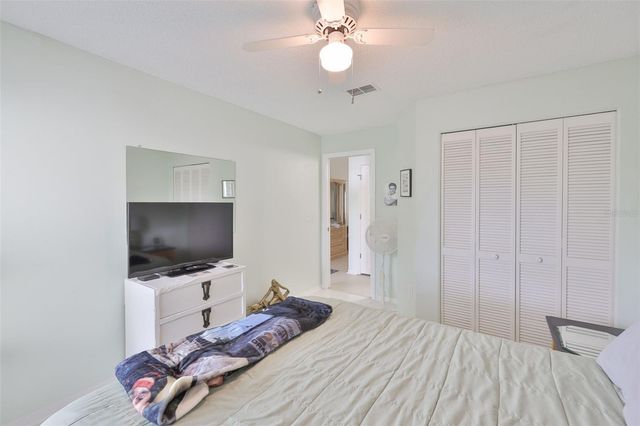 2414 OLD NANTUCKET COURT 57, Sun City Center, FL 33573