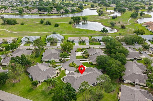 2414 OLD NANTUCKET COURT 57, Sun City Center, FL 33573