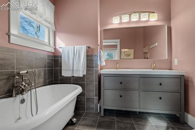 15 E Jefferson Street, Colorado Springs, CO 80907