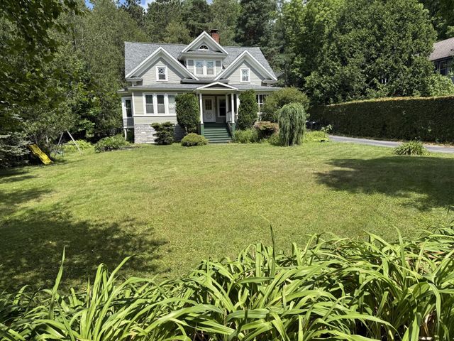 219 Park Avenue, Saranac Lake, NY 12983