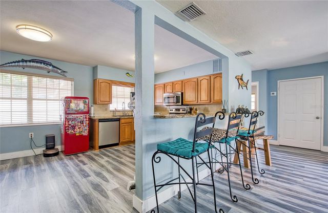 4250 81ST AVENUE N, Pinellas Park, FL 33781