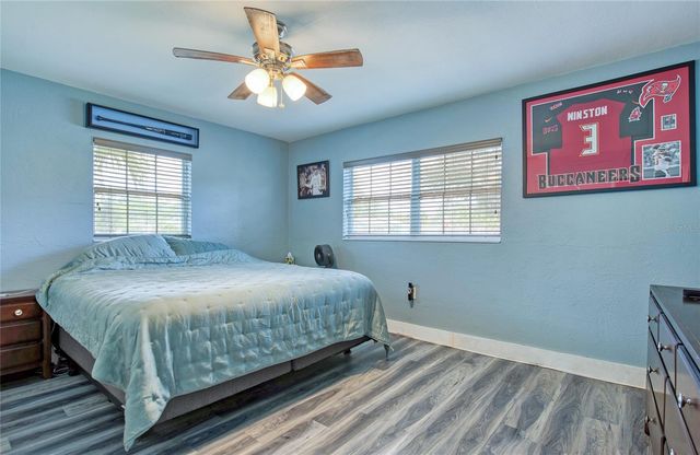 4250 81ST AVENUE N, Pinellas Park, FL 33781