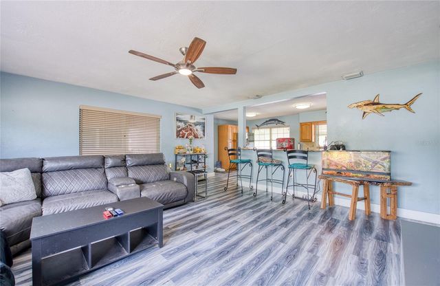 4250 81ST AVENUE N, Pinellas Park, FL 33781