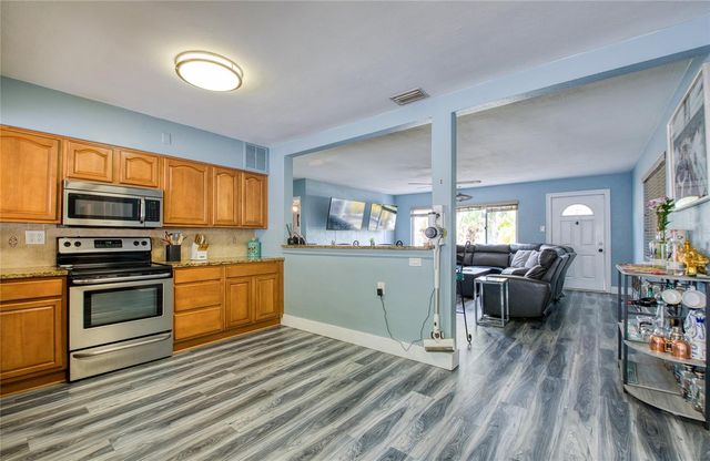 4250 81ST AVENUE N, Pinellas Park, FL 33781
