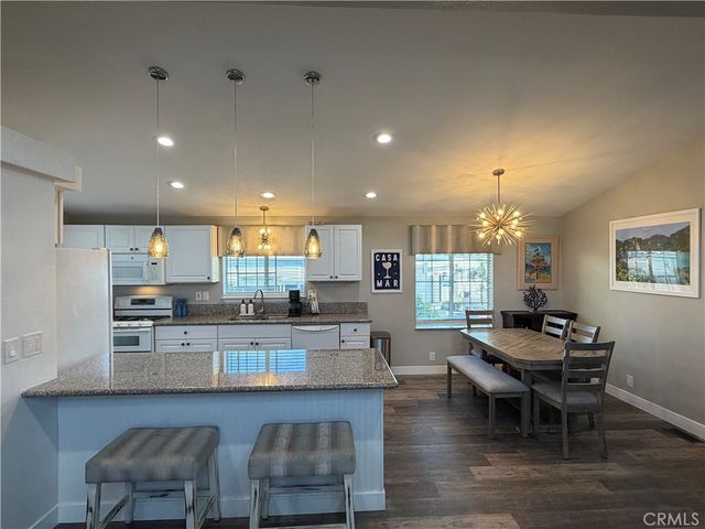 80 Huntington 218, Huntington Beach, CA 92648