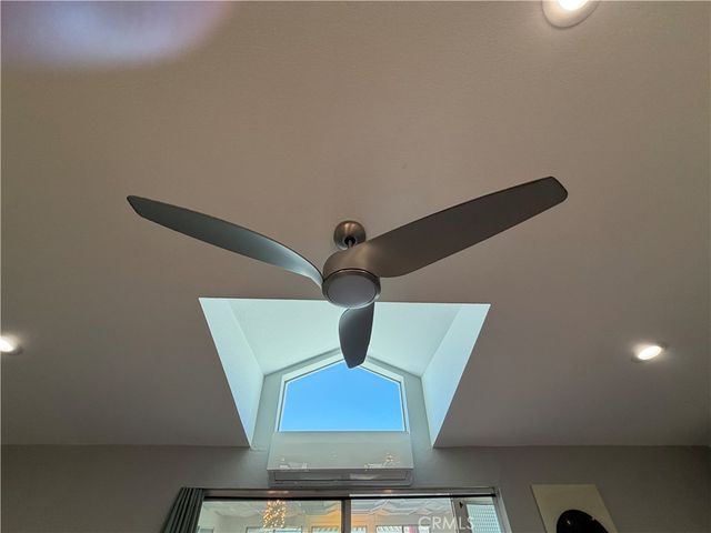 80 Huntington 218, Huntington Beach, CA 92648