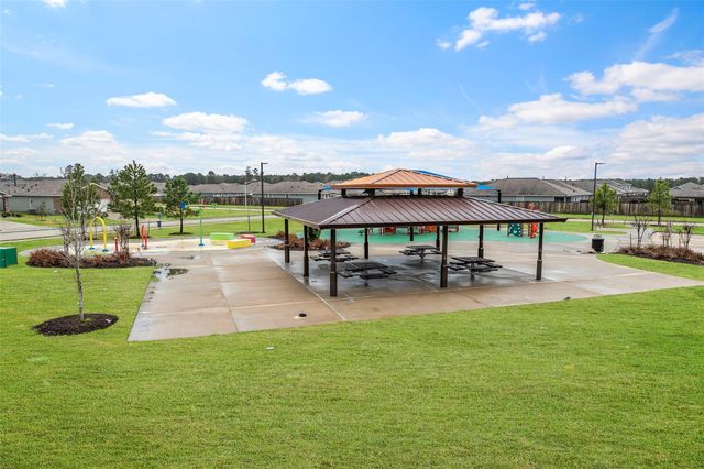 25953 Northpark Birch Drive, Porter, TX 77365