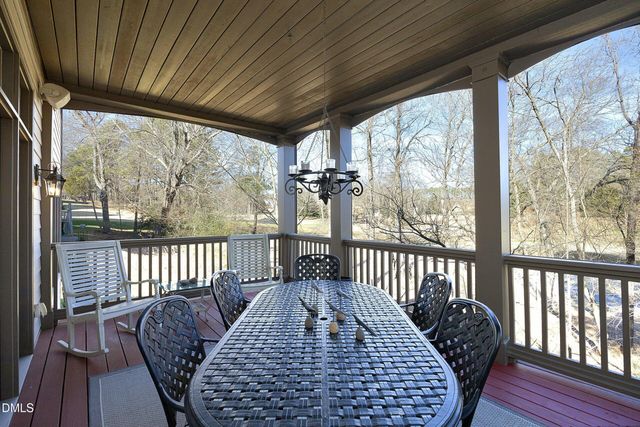 2705 Peachleaf Street, Raleigh, NC 27614