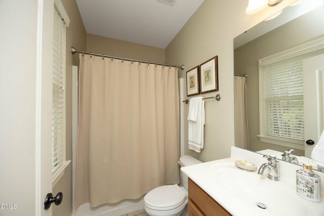 2705 Peachleaf Street, Raleigh, NC 27614