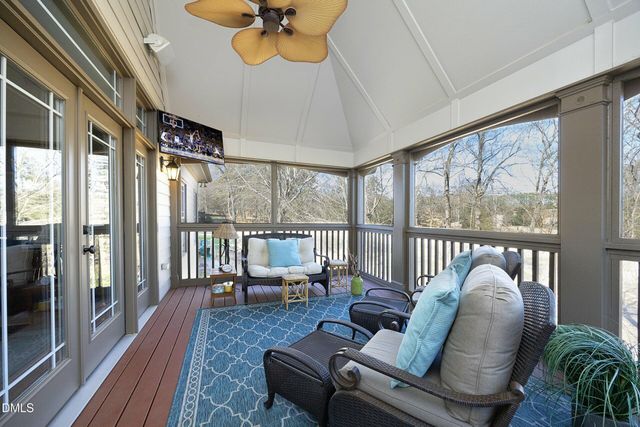 2705 Peachleaf Street, Raleigh, NC 27614