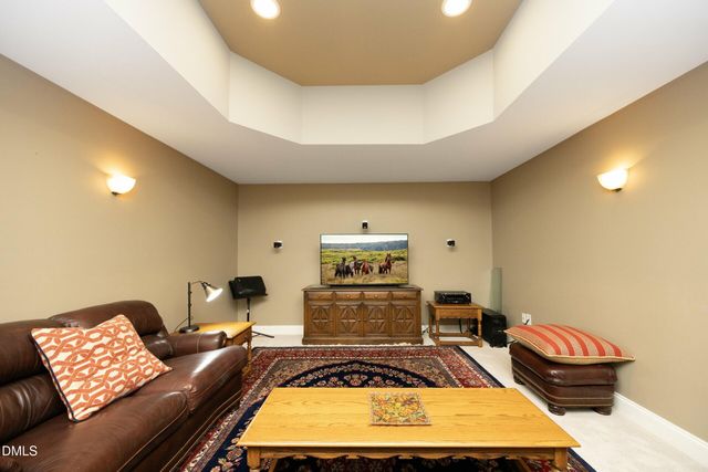 2705 Peachleaf Street, Raleigh, NC 27614