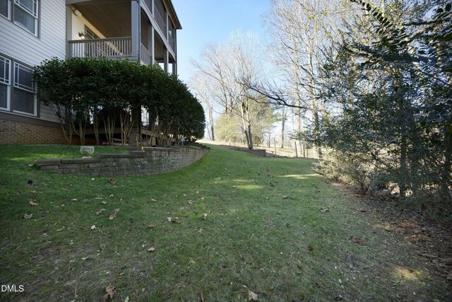 2705 Peachleaf Street, Raleigh, NC 27614