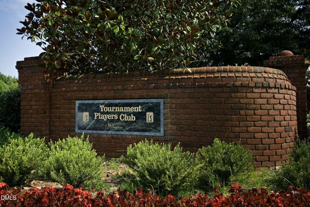 2705 Peachleaf Street, Raleigh, NC 27614