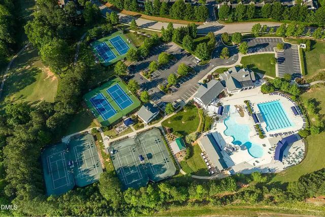 2705 Peachleaf Street, Raleigh, NC 27614