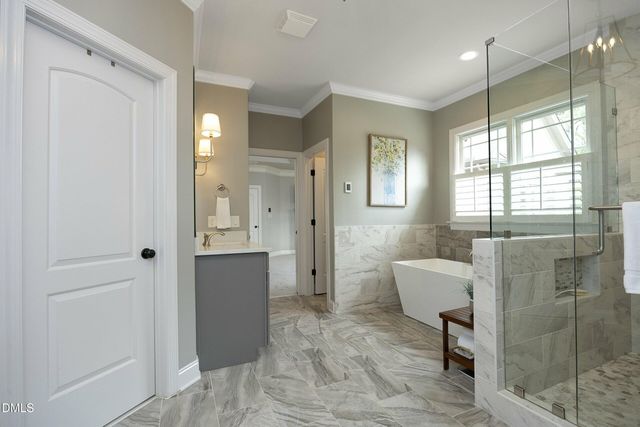 2705 Peachleaf Street, Raleigh, NC 27614