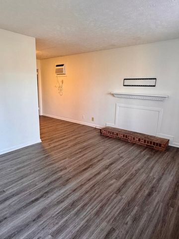 5156 Linbar Dr, Nashville, TN 37211