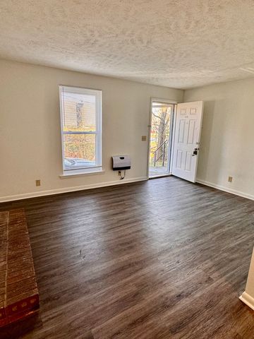 5156 Linbar Dr, Nashville, TN 37211