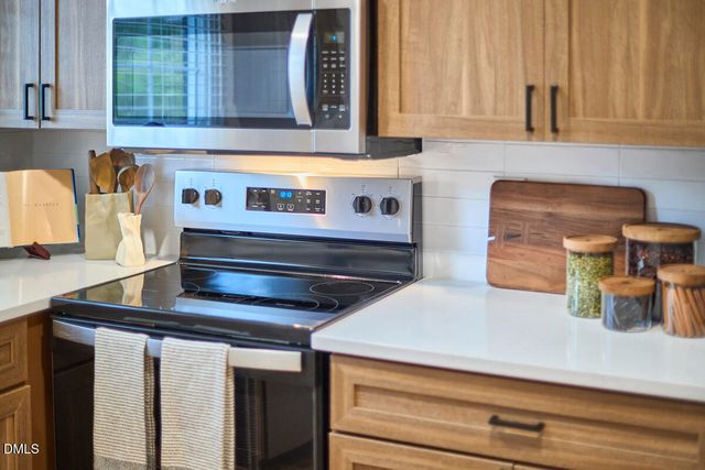 2613 Mcneil Street B, Raleigh, NC 27608