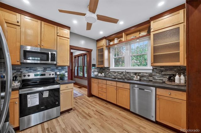 3152 W 36th Avenue, Denver, CO 80211