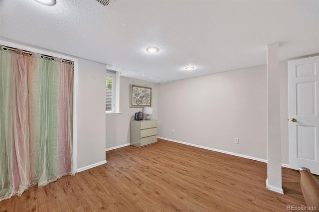 3152 W 36th Avenue, Denver, CO 80211