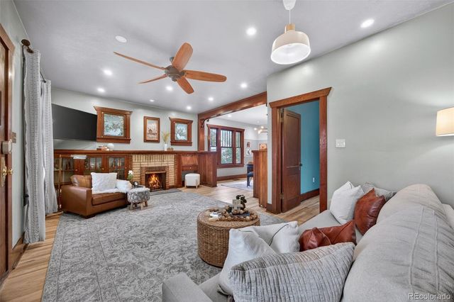 3152 W 36th Avenue, Denver, CO 80211